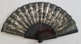 Large Antique Black Lace & Faux Tortoiseshell Hand Fan.  4