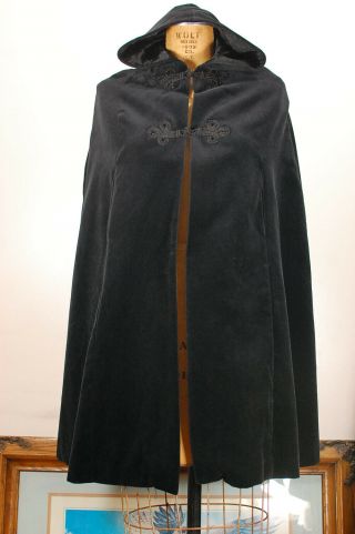 Vintage Black Cotton Velvet Opera Cape Cloak Shawl Hooded Gothic Victorian Coat