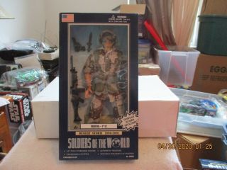 Soldiers Of The World Marine - 1st Lt.  Desert Storm 1990 - 1991 12 " Figure 1998