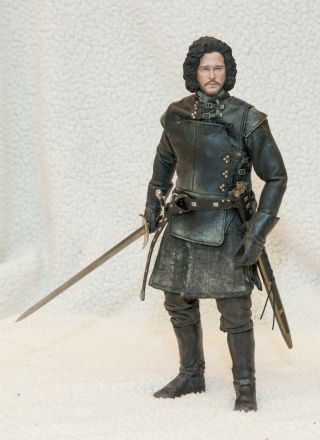 Threezero Game of Thrones Jon Snow and Ghost Exclusive Edition Figure with Extra 3