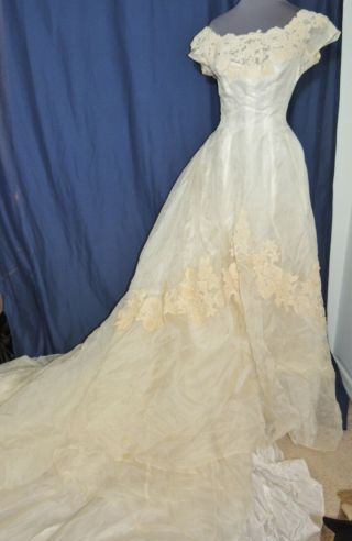 Vintage Bianchi Silk Organza Wedding Gown W Lace Appliques Sm