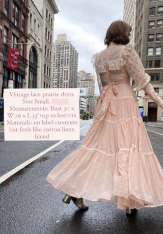 Vintage Gunne Sax Prairie Dress Gown Womens Small Romantic Tiered Peachy Lace