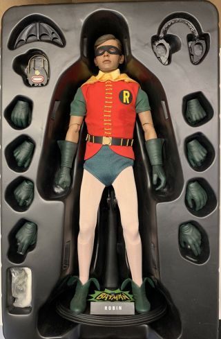 Hot Toys Robin MMS 219 Batman 1/6 Scale 1966 Classic Burt Ward 12 Figure 5