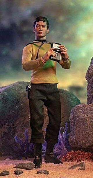 Quantum Mechanix Star Trek Master Series: Hikaru Sulu 1: 6 Scale Action Figure