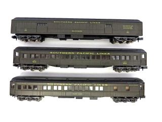 N Gauge Arnold Set 3 Southern Pacific Heavyweight Passenger Cars (124