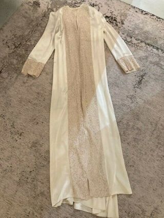 Vintage 1930s Off White Silk Lace Peignoir Lounging Wedding Robe Old Hollywood