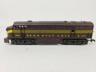 AHM Pennsylvania HO Diesel Train Engine - Vintage 2