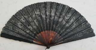 Antique Black Lace & Faux Tortoiseshell Hand Fan.  1