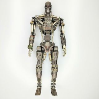 Terminator Salvation T - 600 Endoskeleton Hot Toys Sideshow Mms 93 Displayed