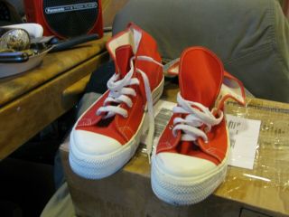 Vintage Kmart Trax Shoes Men’s 9 1/2 Red High Tops Sneakers Made In Usa