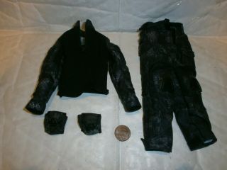 Dam Toys / Other Modern Urban Camo Shirt & Trousers 1/6th Scale Toy Accessory