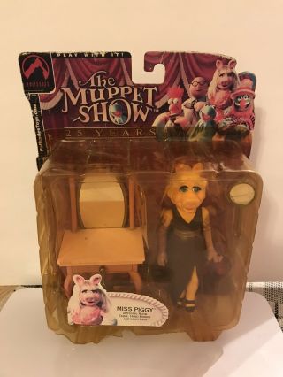 Miss Piggy Muppet Show 25th Anniversary Palisades Action Figure Card Damage
