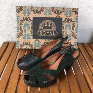 Royal Vintage Shoes Size 8.  5 Green Dolores Slingback Pumps American Duchess