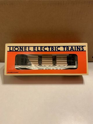Lionel Trains Northern Pacific Flatcar With Wood Load
