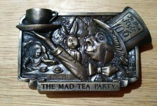 Alice In Wonderland Mad Tea Party Belt Buckle Pipe Capt Hawks Sky Patrol 1977 Vt