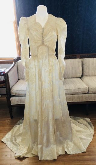 Vintage Wedding Dress 1940’s Cream Color Embroidered Satin Gown Small 3