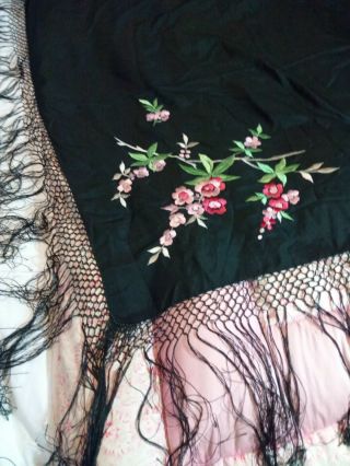 Antique Chinese Hand Embroidered Silk Piano Large Shawl Circa 1920 2
