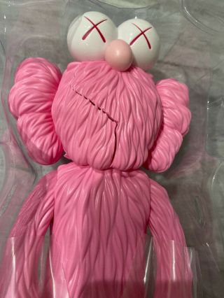 KAWS BFF Open Edition Vinyl Figure Pink Authentic Character Medicom Toy 3