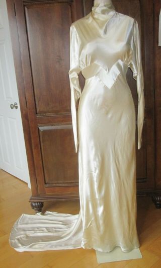 WOMEN ' S HOLLYWOOD REGENCY IVORY LIQUID SATIN GOWN WITH TRAIN 1940 ' S SM MED GORG 2