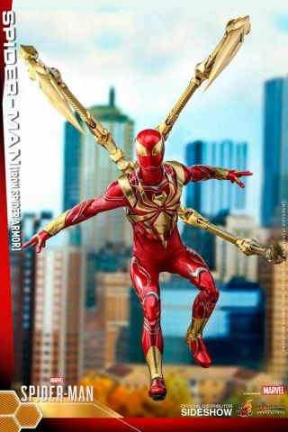 Hot Toys Iron Spider Armor 1/6 Scale Figure Vgm38