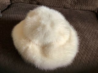 Vintage I Magnin & Company White Mink Fur Womens Hat Size S