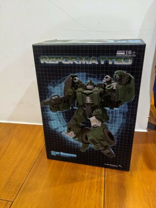 Mastermind Creations - Reformatted R - 37 Bedrock Transformers Bulkhead Tfcon Excl