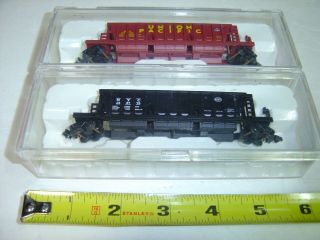 (2) Con - Cor N - Scale Freight Train Hopper Cars,  Union Pacific & York Central