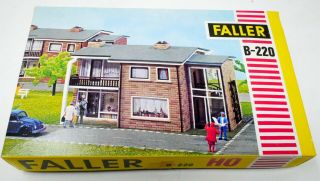 Faller B - 220 Ho Building Model Kit House / Apartment Unbuilt Complete