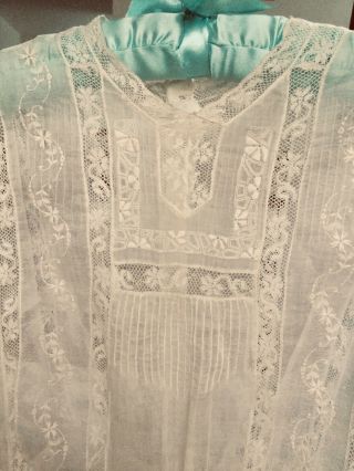 Antique Edwardian French Fine Linen Lawn And Lace Child 