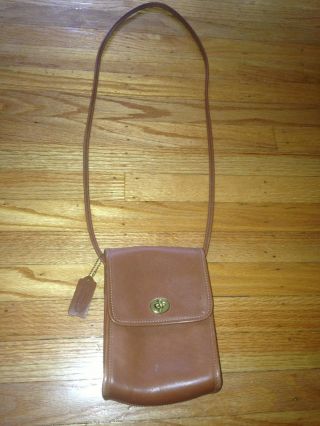 Vintage Coach Brown Leather Cross Bag/purse