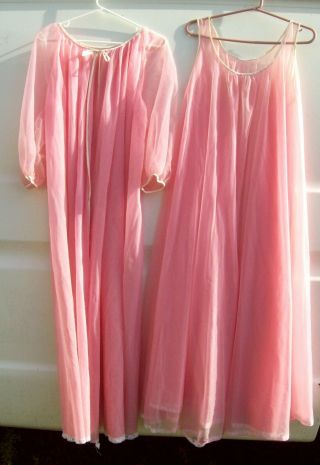 Vintage Pink Chiffon Peignoir Set Sheer Nightgown & Robe One Size ? Pinup