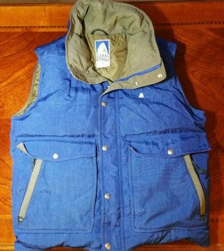 Vintage Sierra Designs Goose Down Vest (men 