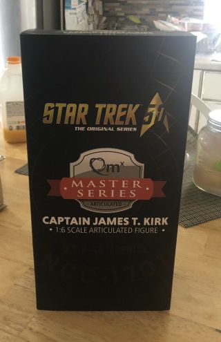Qmx Star Trek Tos Captain Kirk 1/6 Figure 12 "