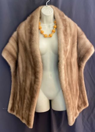 Vintage Blonde Mink Stole Long Shoulder Wrap Coat Autumn Haze Mark Emba