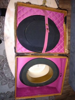Antique Black Tops Hats (london) And Collapsible In Red Satin Lined Box.