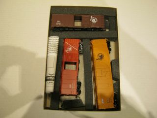 Ho Scale Athearn Special Edition Central Of Jersey Box Car 3 - Pack 2318
