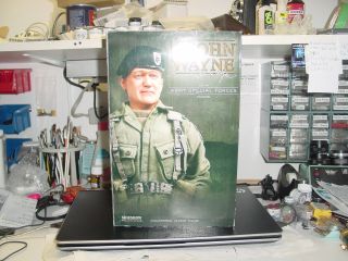 1/6 John Wayne Green Beret Boxed Figure