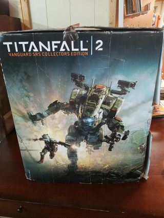 Titanfall 2 Vanguard Srs Collectors Edition Helmet And Box Only