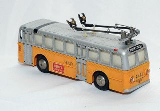 Ho Scale Hobby Imports South Street Electric Trolley Bus,  Bus Only,  Not Running