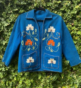 Vintage Mexican Embroidered Wool Felt Folk Art Jacket Floral Souvenir 1950s Blue