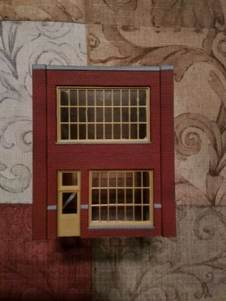 Ho Scale Dpm 2 Story Office Building Custom Built,  Painted And Weathered
