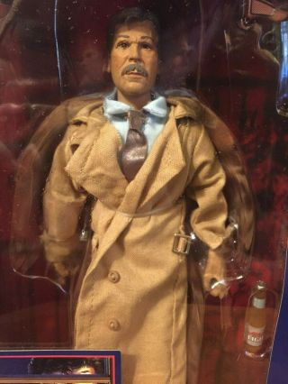 Night of the Creeps - Detective Ray Cameron Figure (Tom Atkins) by NECA 2