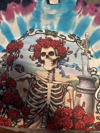 Vintage 1995 Grateful Dead Tie Dye Tee.  Skull Flower Crown.