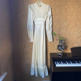 1970s Gunne Sax Style Ivory Lace Maxi Dress.  Size Womens Medium To Large.