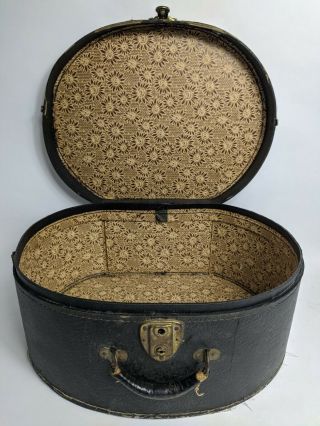 Vintage Round Oval Black Hat Box W/leather Handle 18x14x9 " Train Case Antique