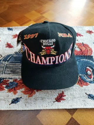 Vintage 1997 Chicago Bulls Nba Champions Black Nba Logo Athletic Snapback Hat