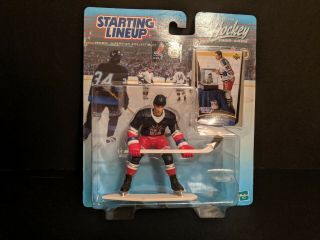 Wayne Gretzky NHL Starting Lineup Hasbro Action Figure 1999/2000 w/ bonus cards 2