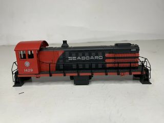 B33 Atlas Ho Scale Model Trains Seaboard S - 2 Switcher Diesel Locomotive Shell