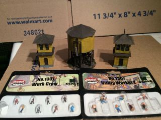 N Scale - Tichy Group Water Tank And 2 Signal Towers,  Plus 15 Workers Figures