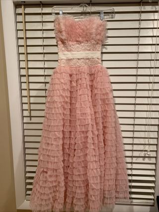 Vintage 1950’s Long Pink Ruffled And Lace Strapless Gown Size Xs